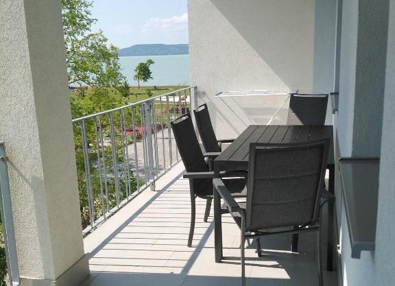 Lelle Resort