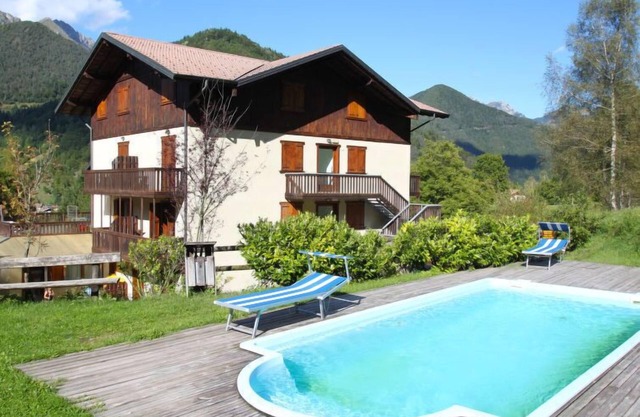 Lembondel by Interhome