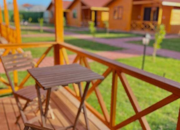 lemon garden bungalow