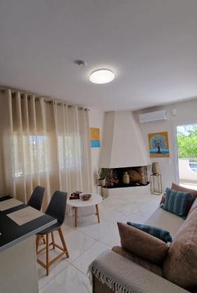 Leo's House