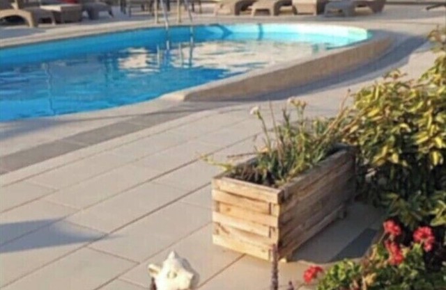 Leon Lux Apartments