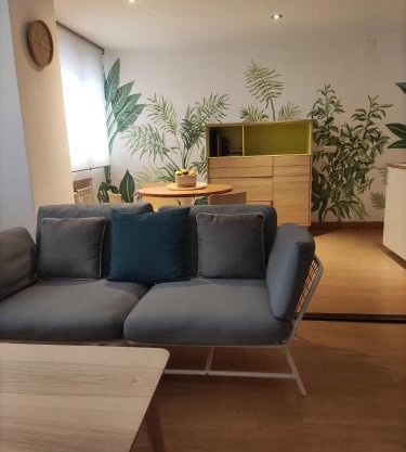 Leon Riverside Flat