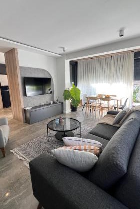 Leos Apartments Apart1