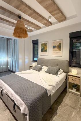 Leos Apartments Apart3