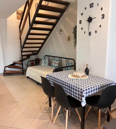 Lepanto Maisonette