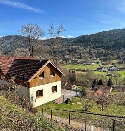 Les 2 Sapins - 10 personnes - Lits faits, Serviettes et ménage inclus