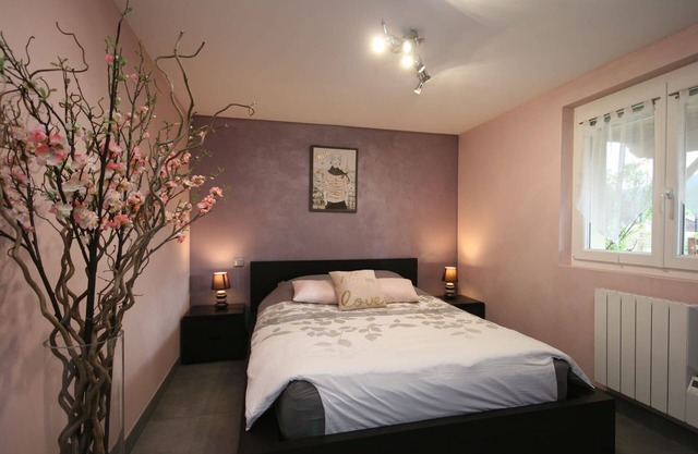 "THE BREUCHES" CHALET 4 * 14PERS LUJOSA COMODIDAD SAUNA SPA WIFI JARDIN GERARDMER