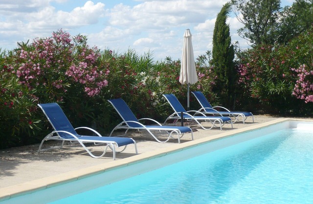 Camargue-gd log. 150 m2 -7/9 pers. 3/4 ch. sw. parque jardín 1 hectárea segura