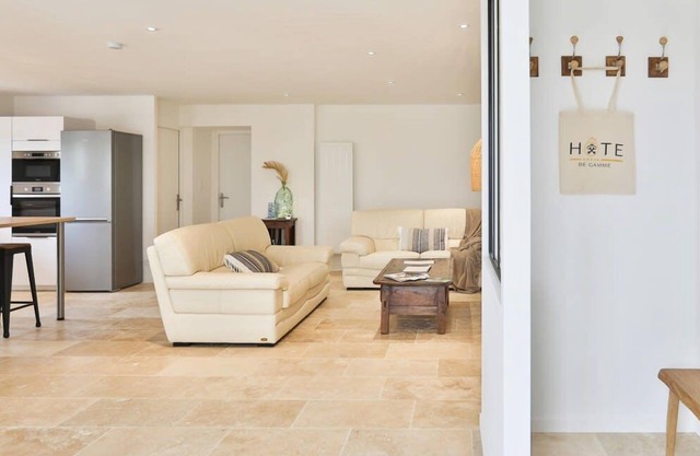 Les gazelles - 4* house at the foot of the beach
