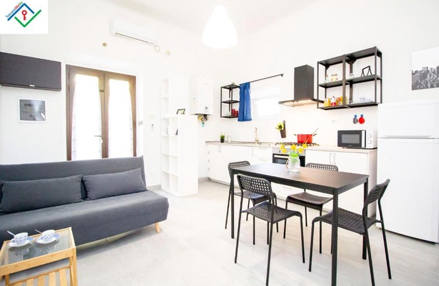 LeS House - Apartment 1 by TuscanyWeGo