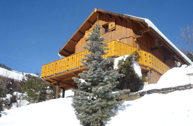 "Les Marmottes de l'Alpe", chalet familiar con encanto (3 *) con vista panorámica