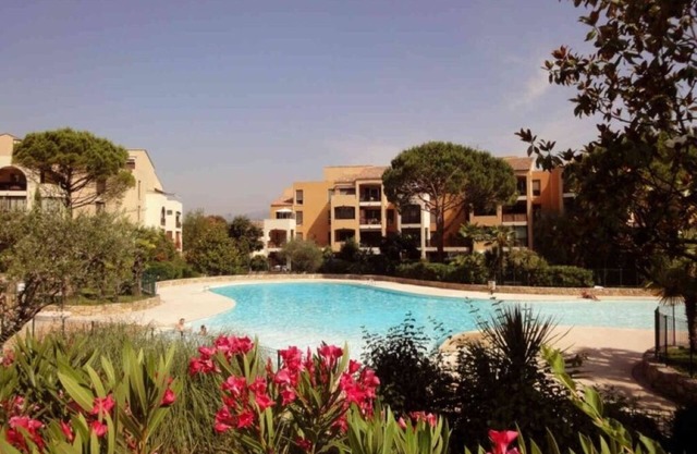 🌿 Les Oliviers - Charming gite with swimming pool in Mougins 🌞