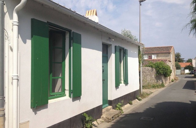 Ile De Re-Casa Tradicional Fleurie Au Coeur Des Portes-en-Ré (Triángulo de Oro)