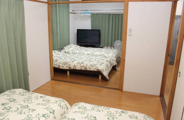 Lets play on Wii 302 4 people OK wifi 4 beds with / Kasuga Fukuoka