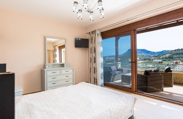 Levanta Luxury Stone Villa