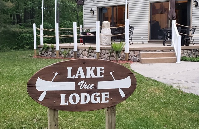 Lewiston FAMILY FRIENDLY Lodge at East Twin Lake...Spacious & Pristine