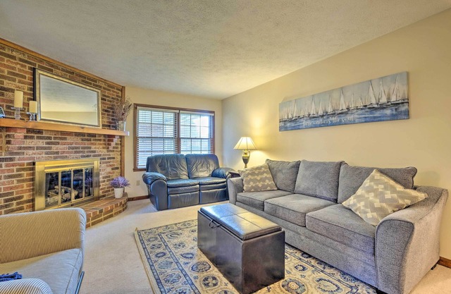 Lexington Home ~ 2 Mi to University of Kentucky!