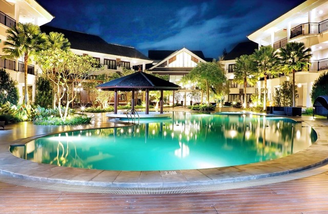 Lido Lake Resort By MNC Hotel