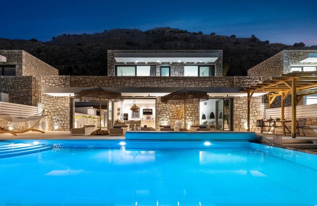 Lido White Villa