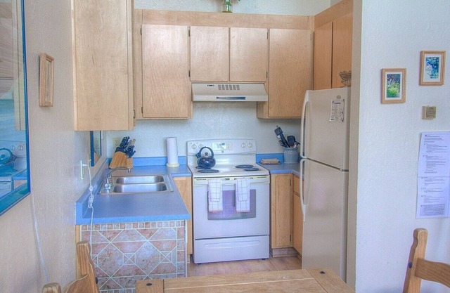 Life's Better The Milky Way 4 Bedroom Condo by RedAwning