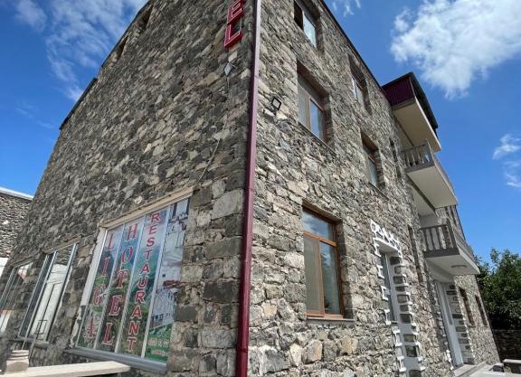 Liga Hotel and Restaurant