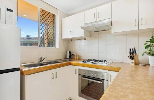 Light and Bright Apartment