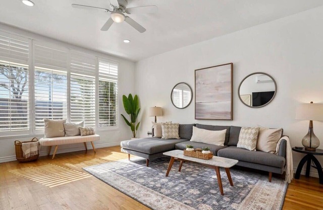 Light & Bright 1BR, 2 mins to Zoo!