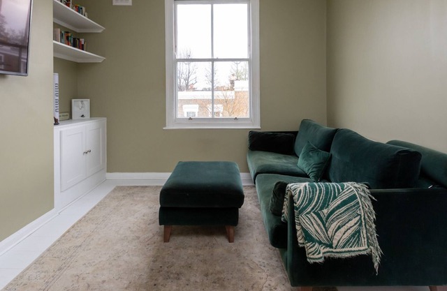 Light & Central 1BD Flat - Dalston