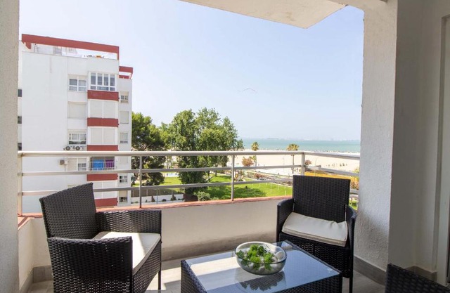Lightbooking 4D Valdelagrana vista al mar