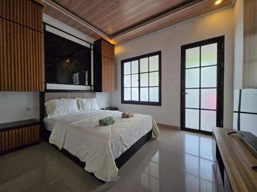 Lightstar Hotel Kuta Lombok