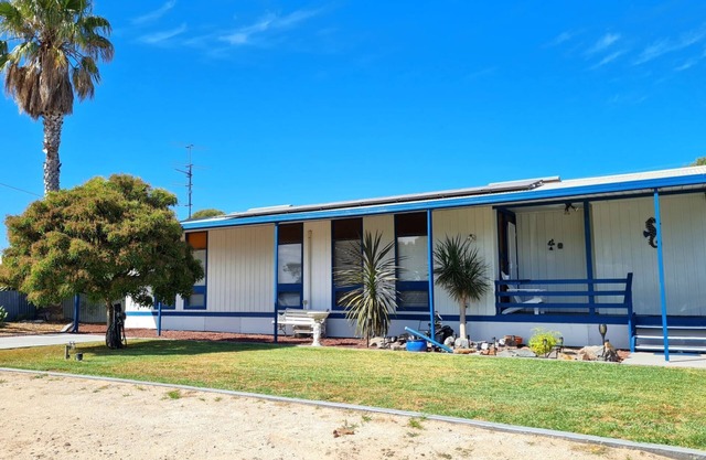 Lil Blue Beach House, Port Hughes