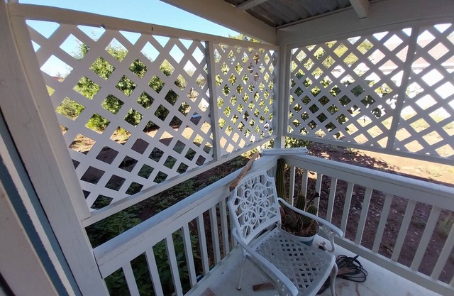 Lil Cowboy Casita-charming western casita in Benson AZ 25 minutes from Tucson