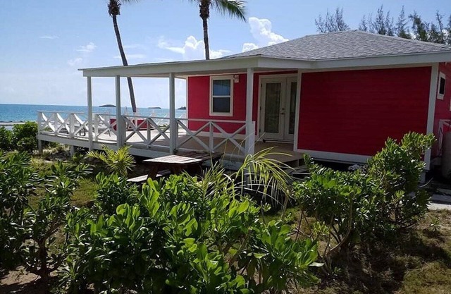 ¡"Lil Red House" es tu propio pedazo de paraíso!