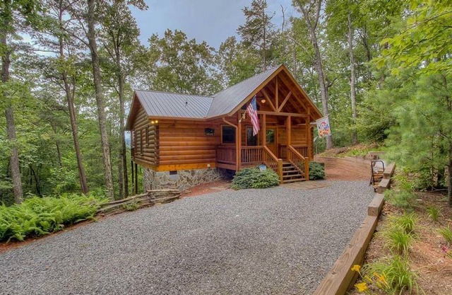 Lil' Slice of Heaven by Escape to Blue Ridge