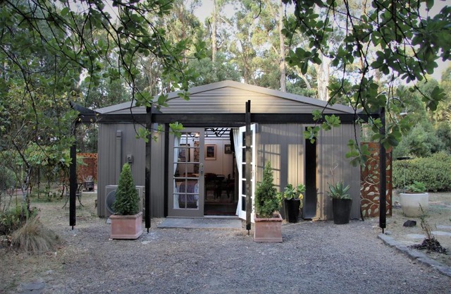 Lily's Farm Studio