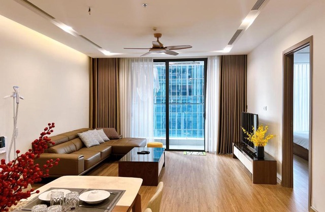 Lilyhome - Service Apartments of Vinhomes Metropolis near Lotte