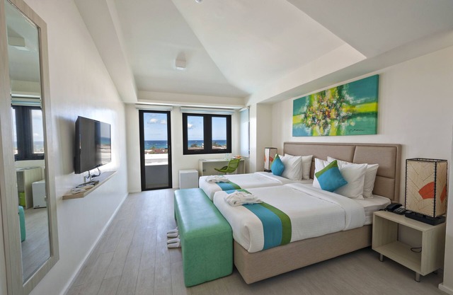 Lime Hotel Boracay