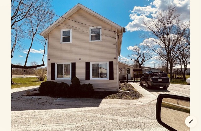 Limestone Corner Bungalow