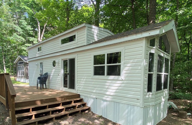 Lincolnwood Tiny House 12