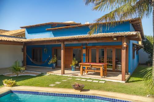 Linda casa com piscina em Interlagos Vila Velha ES