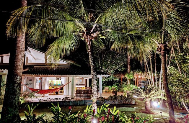 Linda Casa Praia de Pauba em condominio