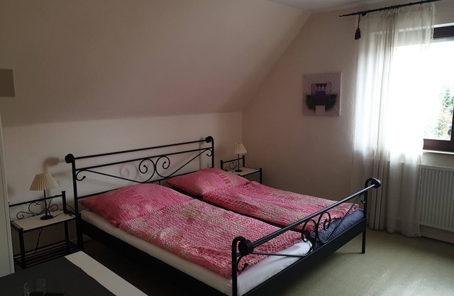 Linda-Marie vacation apartment close to the city for up to 7 people