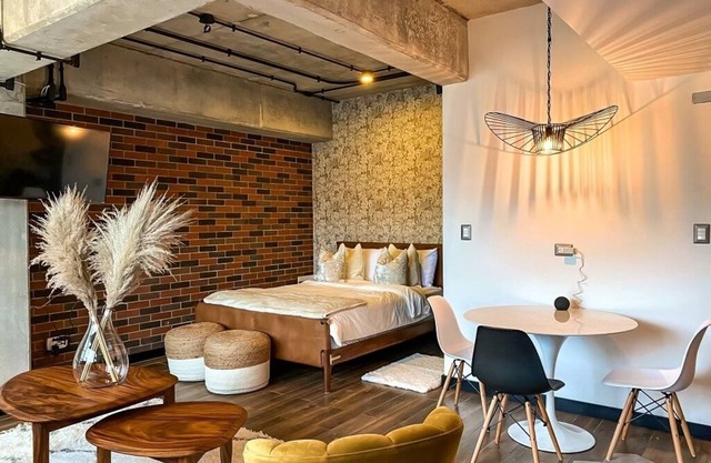 Lindo studio en la cuidad con balcón privado