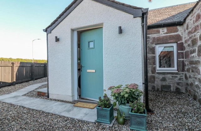 Lindsay Cottage