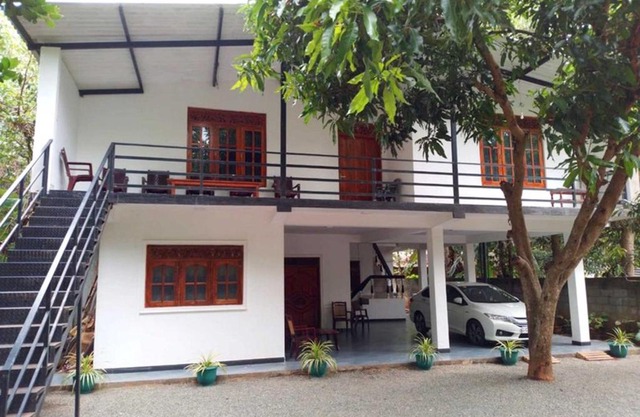 Lion Home Stay Anuradhapura