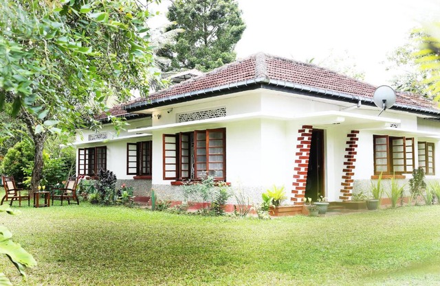 Lion Shade Tourist Bungalow