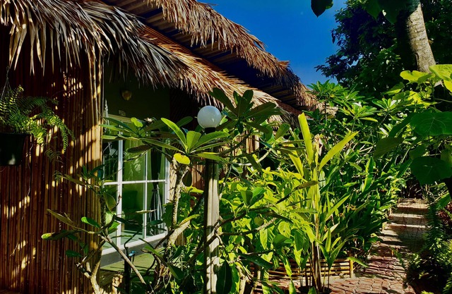 Lipe Oasis Resort