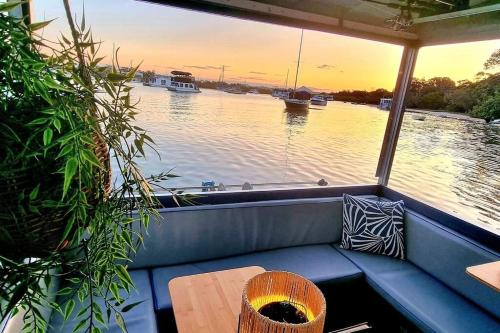 Liquid Spirit Noosaville houseboat " EXPERIENCE MORE "
