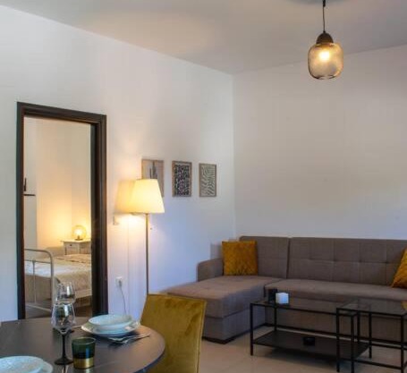 LIRA Deluxe Apartment - Agios Nikolaos , Crete