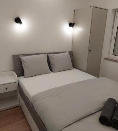 Lisbon South Bay Rooms